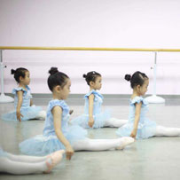 洛阳拉丁舞:幼儿拉丁舞学习分几期 